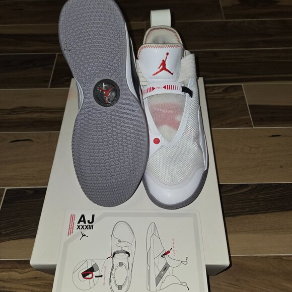Jordan 33 low SE